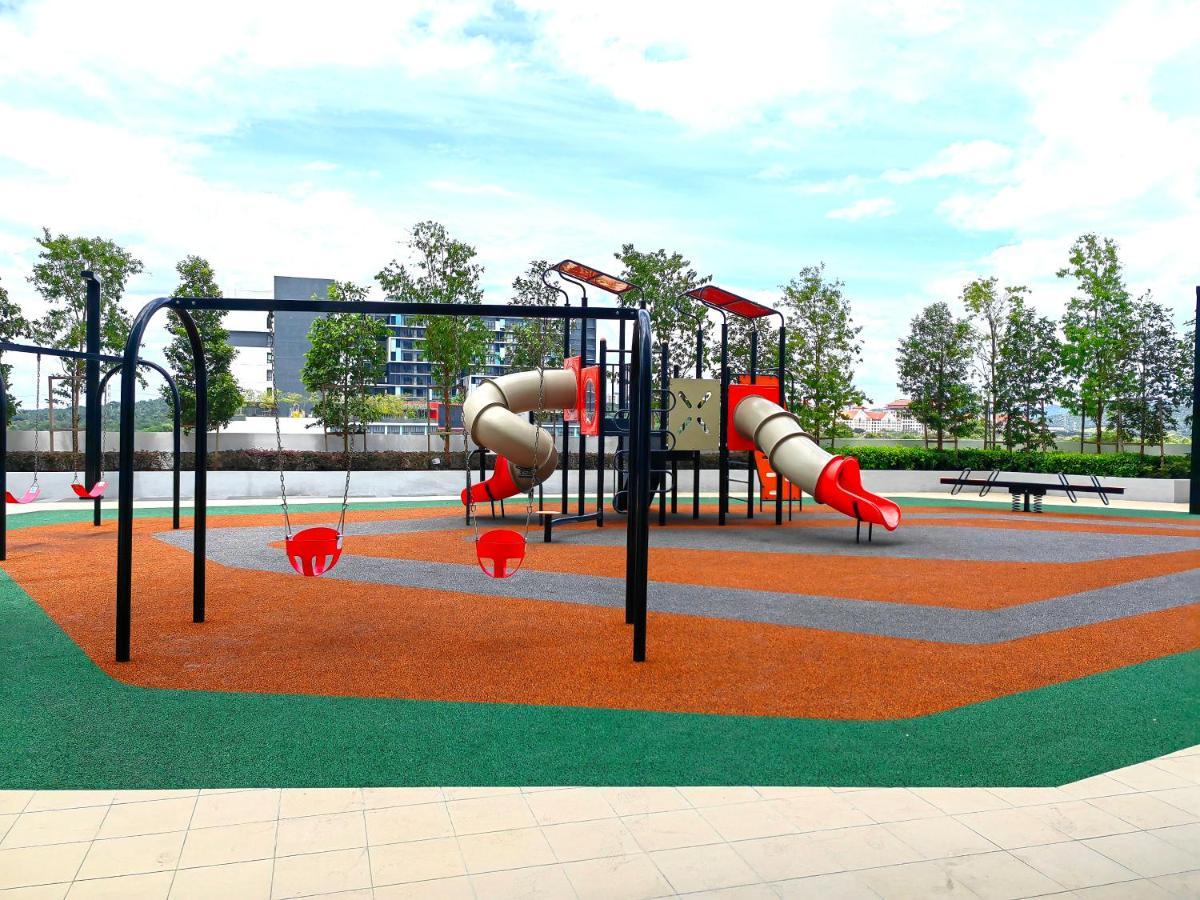 Alanis Residences Klia Kota Warisan Sepang By Dreamstay 외부 사진